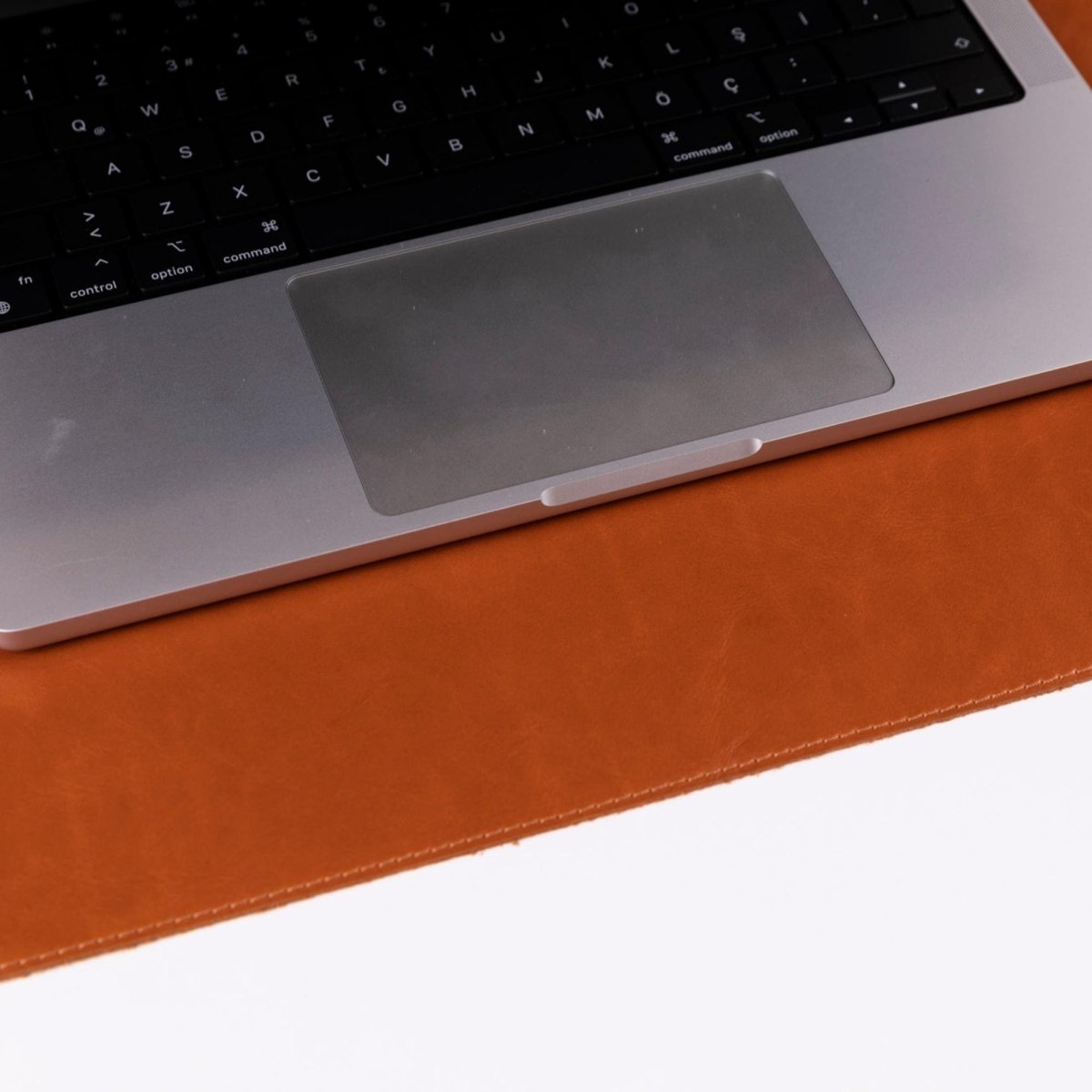 Rawlins Leather Desk Pads - 36x19 and 14.6x31.5 Inches - Sales Gear Tech